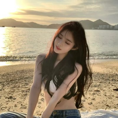 姐姐，过来给我亲亲